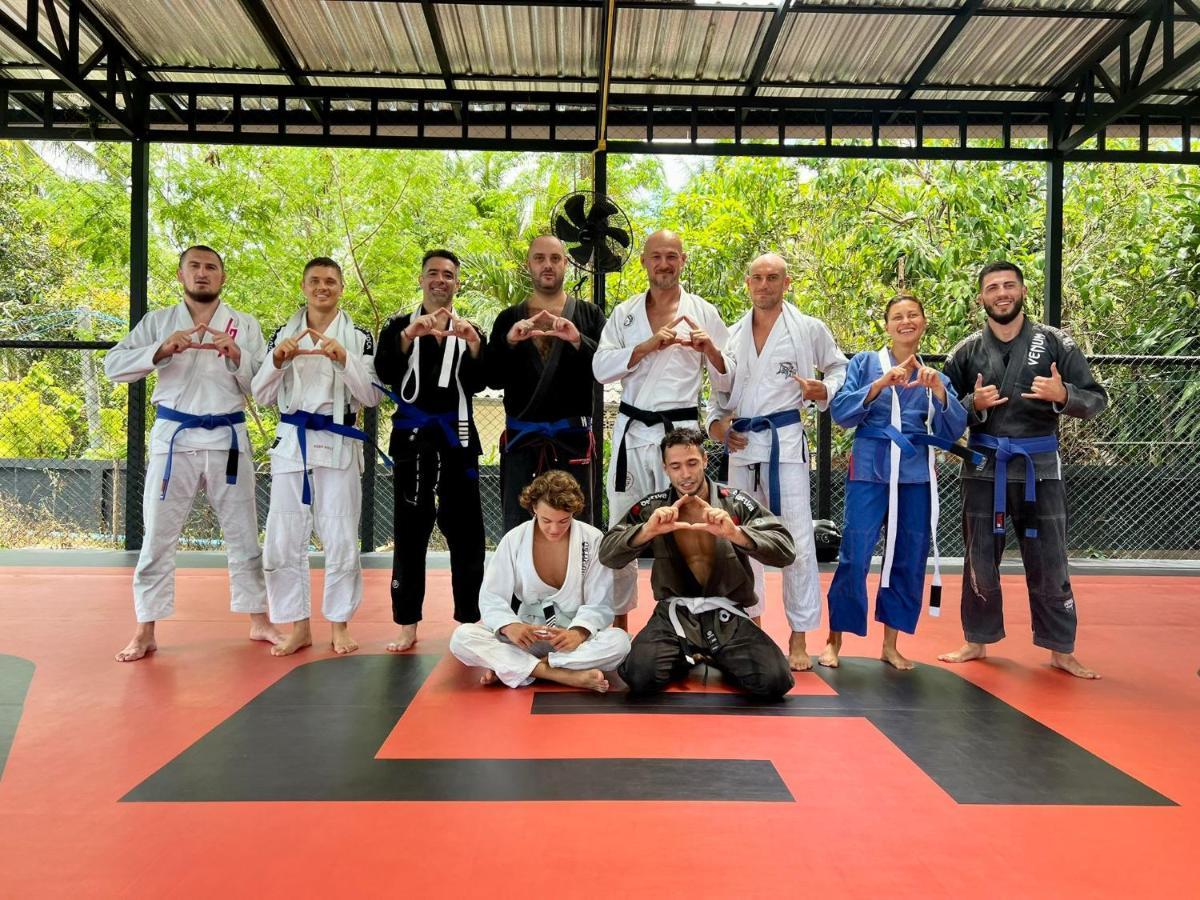 Phangan Padel Club Otel Baan Tai Dış mekan fotoğraf